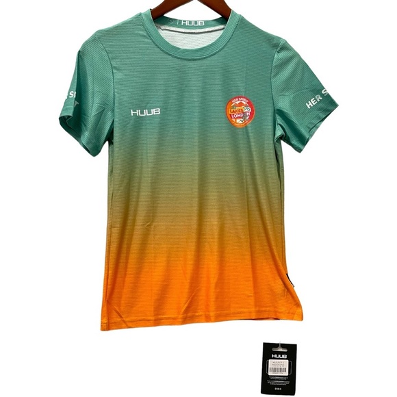 NWT Huub Women's Short Sleeve Tech Shirt Size Small Her‎ Spirit Lakes To London - Picture 1 of 5